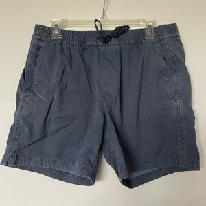 Abercrombie & Fitch Men's 6 Inch Court Short Dark Blue M